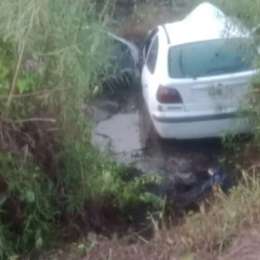 Murieron dos jóvenes en un violento accidente en la Ruta 1