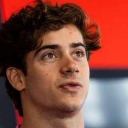 F1: "Estoy emocionado, no puedo esperar", la confesión de Colapinto en su llegada a Australia