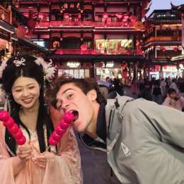 F1: antes de disputar el GP de China, Colapinto compartió imágenes de su divertido recorrido por Shanghái