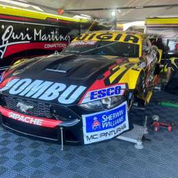 TC: ¡Todo listo! El Mustang de Facundo Ardusso llegó a Neuquén