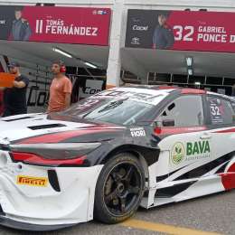 TC2000: Ponce de León marcó el ritmo en la apertura de la fecha en El Zonda