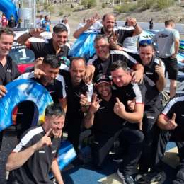 TC2000: ¡Felicidad absoluta! Así festejó el equipo Toyota por el triunfo de Rossi en El Zonda