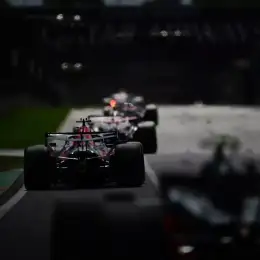 F1: la FIA prohibió un “truco” de motor que utilizaban Mercedes y Red Bull en clasificación