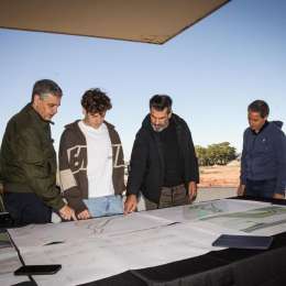 Antes del Road Show en Palermo, Franco Colapinto visitó las obras en el autódromo de Buenos Aires