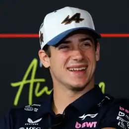 "Siento que les estoy dando lo que yo sentía de chico", el emotivo mensaje de Colapinto para sus fanáticos más pequeños