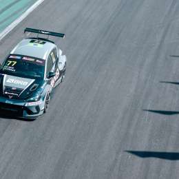 TCR South America: Reis/Fraga cerraron el viernes del Súper Challenge en Interlagos