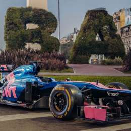 F1: ¡Impoluto! Así está el Lotus que manejará Colapinto en el Road Show de Buenos Aires