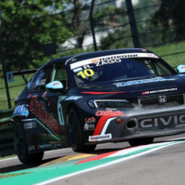 TCR Italy: Ramiro Zago finalizó 5to en la carrera 1 de Imola