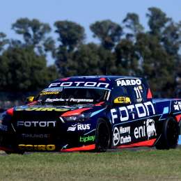 TC Pick Up: Gastón Mazzacane logró su primera pole position en el "1-2" de Foton en La Plata