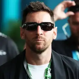 El lujoso outfit con el que Messi fue a ver a Colapinto en el GP de Miami