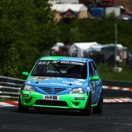 24 Horas de Nurburgring: ¡Lo logró! El Logan vio la bandera a cuadros en el "Infierno Verde"