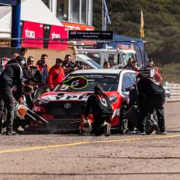 TC2000: así se vivieron desde adentro las paradas por cambio de neumáticos en Salta
