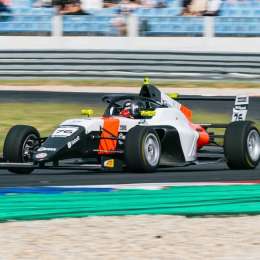 F4 CEZ: Jorge Bruno cerró su paso por Eslovaquia con un top diez