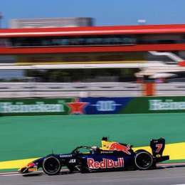 Mattia Colnaghi abandonó la Sprint de Fórmula 3 en Barcelona