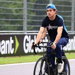 F1: Colapinto dijo presente en el emotivo homenaje a Antoine Hubert y Dilano van´t Hoff en Bélgica