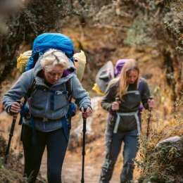 Salud y bienestar: caminatas seguras en primavera-verano: claves para ejercitarse sin riesgos, cuidar la presión y evitar caídas