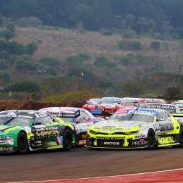 Mazzacane habló sobre el poco parque de autos en las categorías teloneras al TC, ¿Qué dijo?