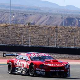 TC: final amargo para Matías Canapino en San Juan: iba rumbo a su mejor resultado , se quedó sin nafta y terminó 20°