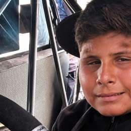 La conmovedora historia de Mateo, el niño no vidente que vive el automovilismo a través del sonido de los motores