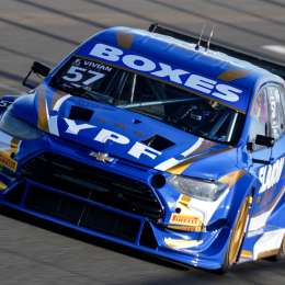 TC2000: Franco Vivian prevaleció en el comienzo de la acción en La Pampa