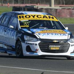 Turismo Pista: Agustín Canapino llegó dentro del top diez y Mariano Werner remontó desde el fondo en la Carrera de los 300 Pilotos