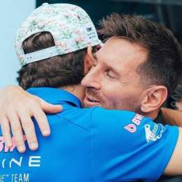 F1: "Con vos siempre", la sentida muestra de apoyo de Colapinto para Messi tras la pérdida de su padre