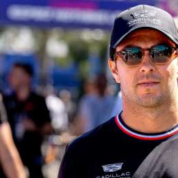 F1: Cadillac desmintió los rumores de la salida de Checo Pérez a Williams