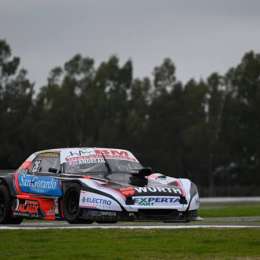 TC Mouras: Valentino Alaux se quedó con un carreron en La Plata y obtuvo su primer triunfo en la categoría