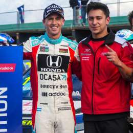 Las conclusiones de Leo Pernía luego de una nueva pole position en el TCR South America: "La segunda vuelta salió impecable"