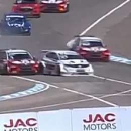 La polémica del fin de semana: ¿Qué dijeron Rossi y Rodríguez del toque en El Zonda?