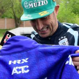 Scaloni, sobre la posibilidad de subirse a un TC: "Vamos a ver si me animo, sería una experiencia linda"
