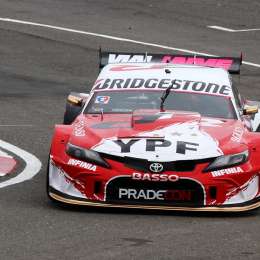 Matías Rossi volvió a ser protagonista con el Toyota en un fin de semana de TC