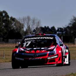 ¿De qué manera correrá Rossi siendo el puntero del Top Race?