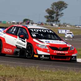 TC 2000: el nuevo modelo le da impulso a Toyota Young