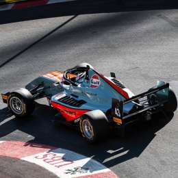 Colapinto entrenó en Paul Ricard