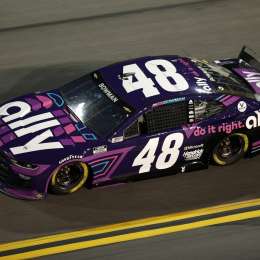 Nascar en Richmond donde sorprendió Alex Bowman