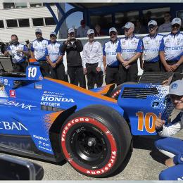IndyCar: Alex Palou ganó y se afirma en el Campeonato