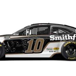 Nascar en New Hampshire Almirola larga adelante