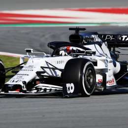 AlphaTauri ya rueda en Imola