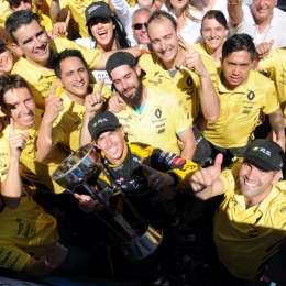 La alegría del equipo campeón