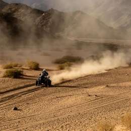 Dakar: Manu Andújar acelera y sueña con el cuatriciclo en Arabia