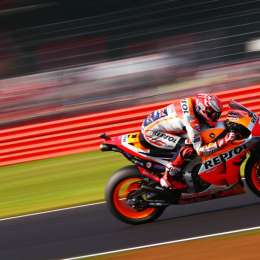 Márquez mete primera en Aragón 