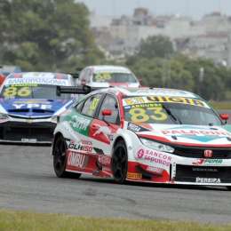 Los "cuatro fantásticos" no aflojan en el Súper TC2000