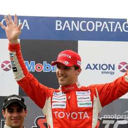 Rossi siempre está al acecho