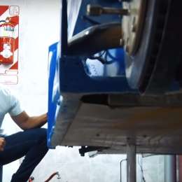 El taller familiar de los Azar