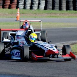 Fórmula Renault 2.0: Jorge Barrio rumbo al bicampeonato
