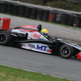 Barrio sumó otra victoria en la Fórmula Renault 2.0