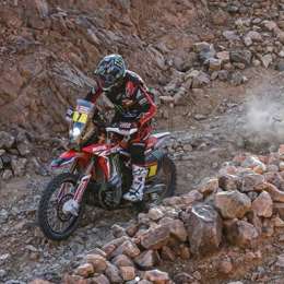 Benavides: “Seguiré adelante en el Dakar con la frente en alto”