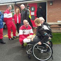 Billy Monger volvió hoy a subirse a un monoposto