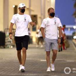 ¿Mercedes cambiará a Valtteri Bottas por George Russell?